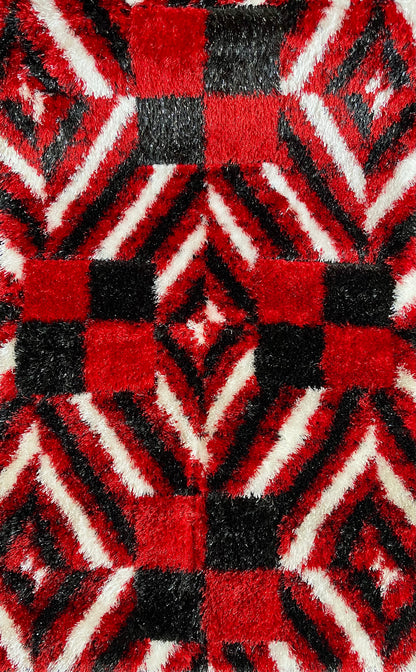 Red/Black (P3065A)